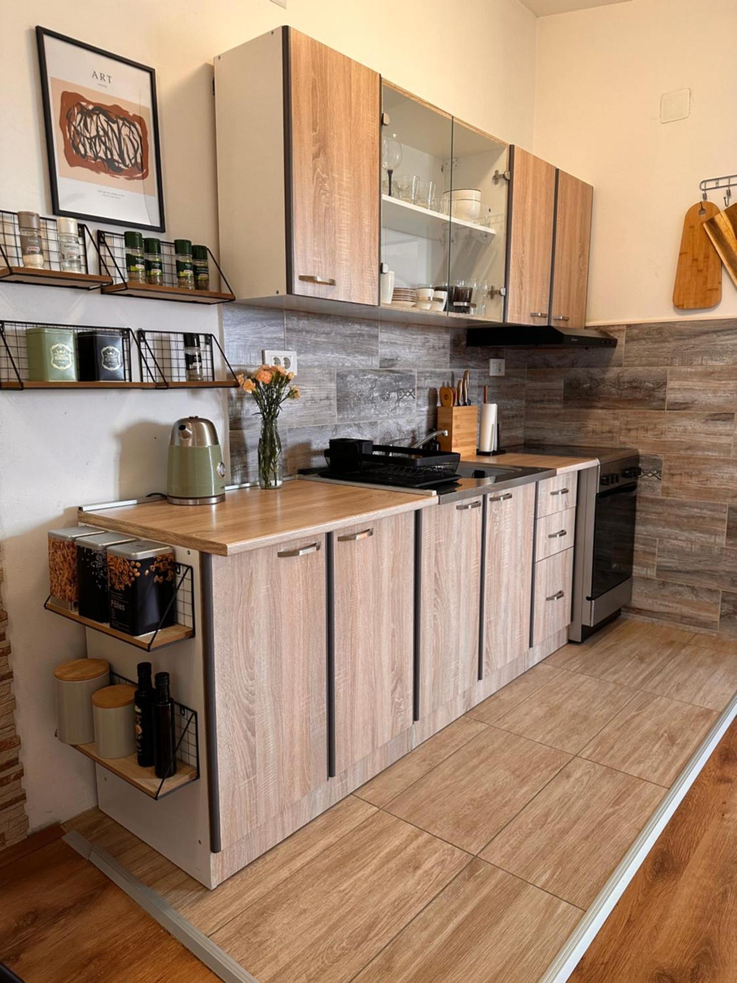 Apartments Roko Pridraga Екстер'єр фото