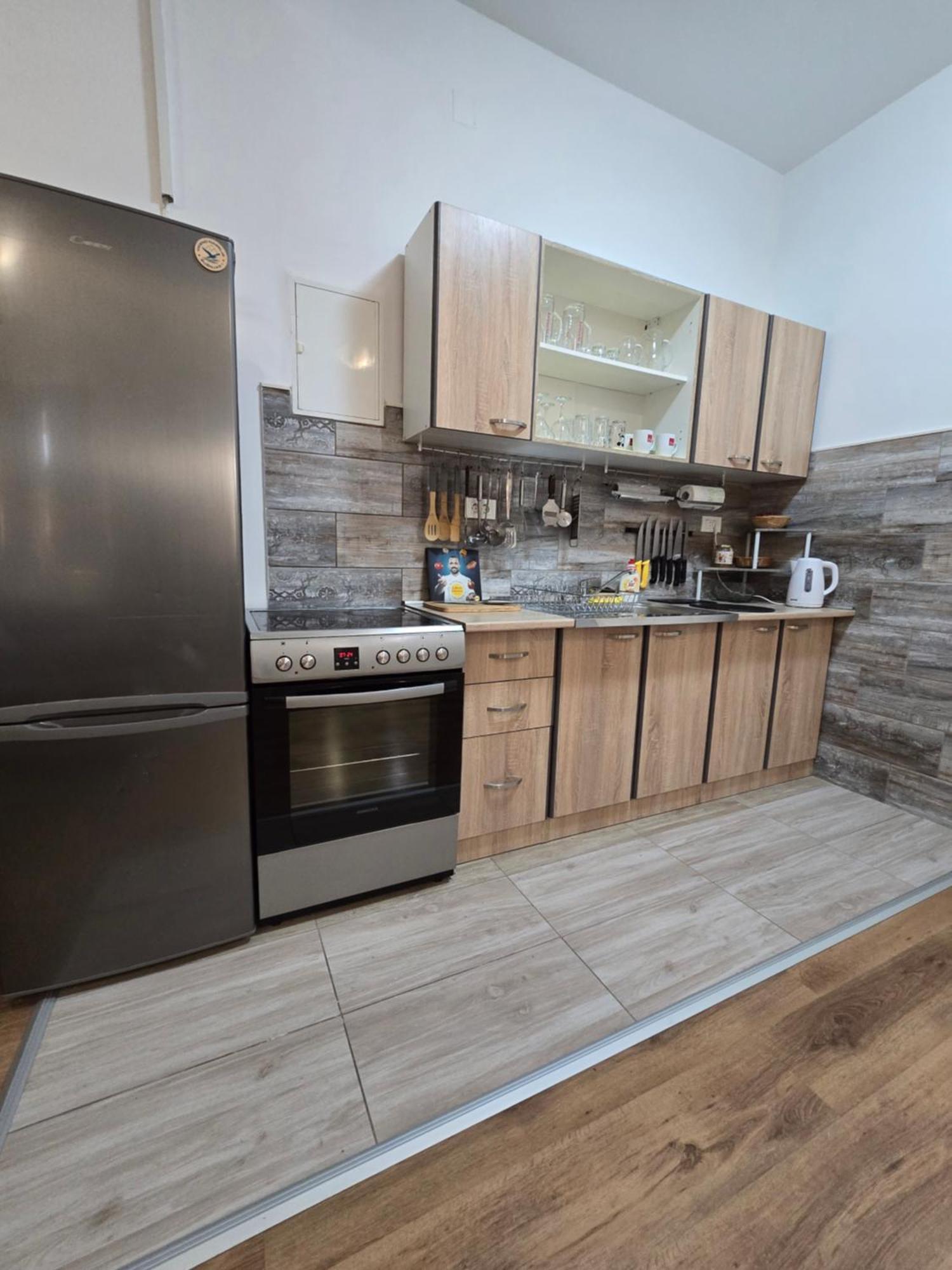 Apartments Roko Pridraga Екстер'єр фото